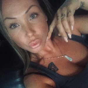 Meet your Posher, Tabitha